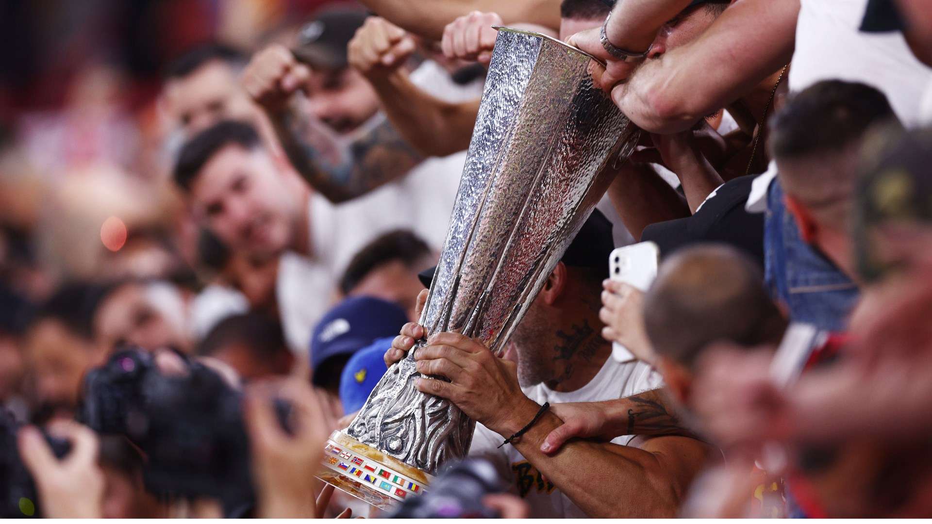 他们对比赛 他们对比赛